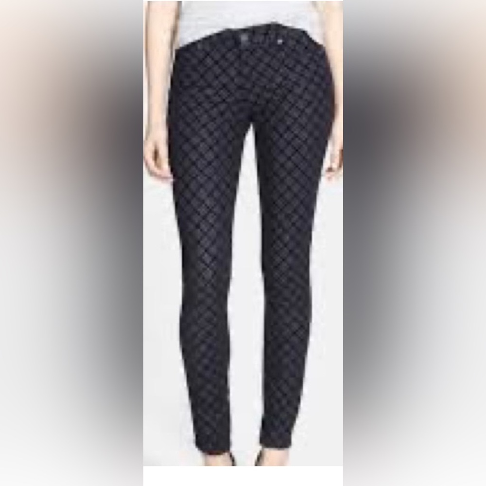 Women’s 31 Paige designer Jeans